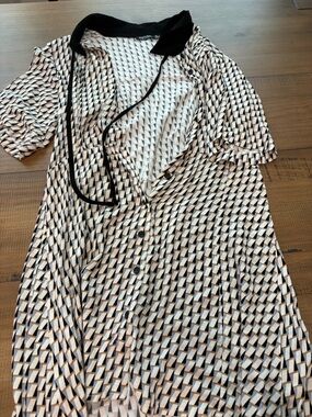 Nasty Gal Black & White Geo Button-Front Midi Dress